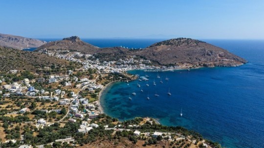 HAPPY_TRAVELLER_(4)1.jpg