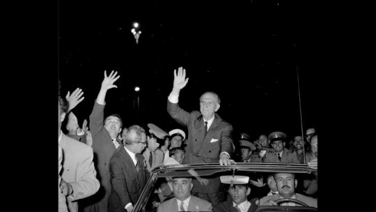 ΣΚΟΤΕΙΝΗ_ΔΕΚΑΕΤΙΑ_1964-1974_1ο_ΕΠΕΙΣΟΔΙΟ_14.10_(6)_.jpg