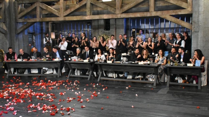 Στην υγειά μας ρε παιδιά - Πέμπτη 21/03 στις 22.50