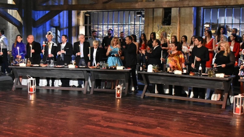 Ανάσταση με το Στην Υγειά μας - Μ. Σάββατο στις 22.30