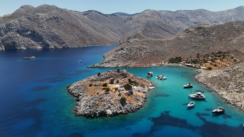 Happy Traveller - Σάββατο-Κυριακή 03-04/05/25 στις 17.50