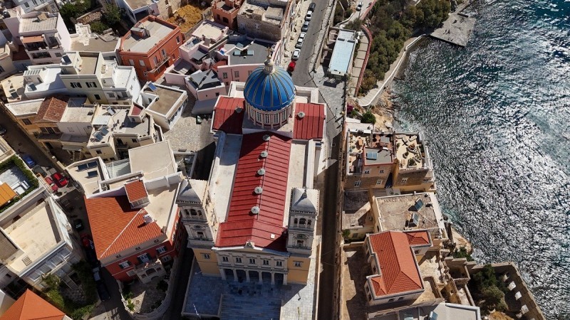 Happy Traveller - Σάββατο-Κυριακή 10-11/05/25 στις 17.50