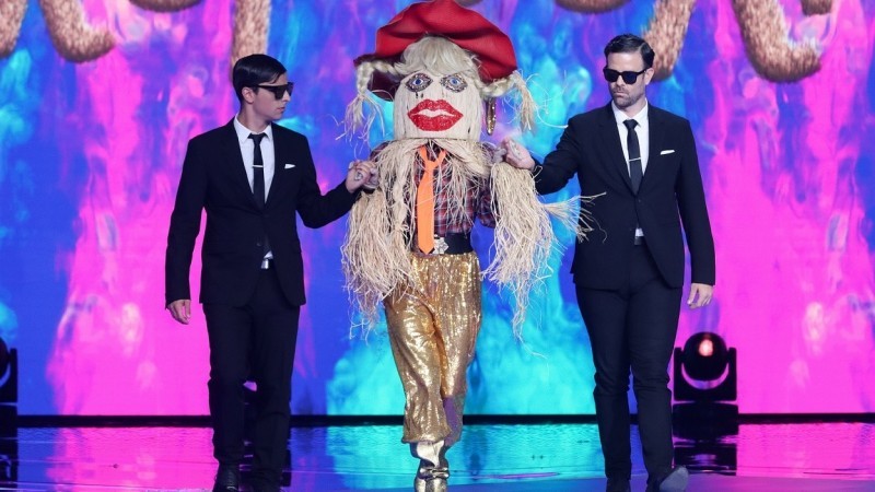 The Masked Singer - Ο αχυρούλης!